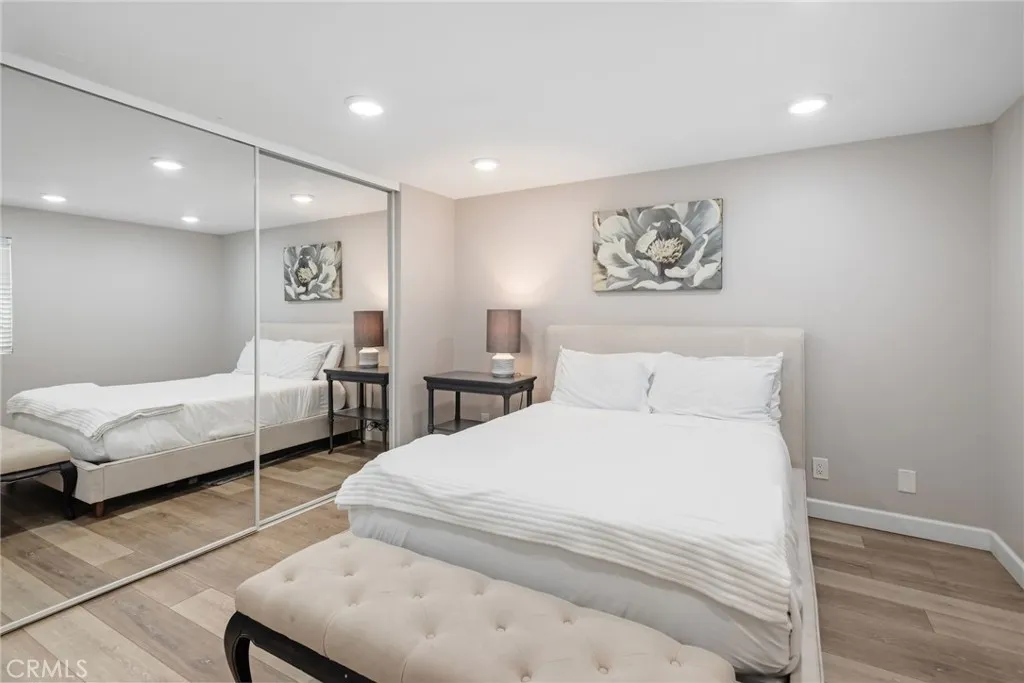 2208 The Strand, Manhattan Beach, California 90266 home-pic-27